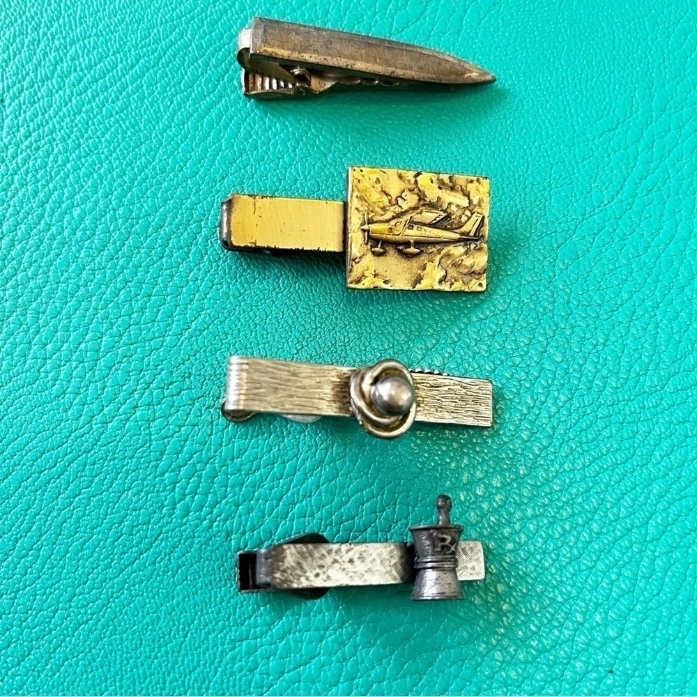Vintage Deadstock Tie Bar Tie Clip Gold and Silver Plated 1960s 1970s LOT of 4